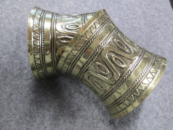 Wide Egyptian Gold Cuff Bracelet>Wide Cuff,Wide B… - image 2