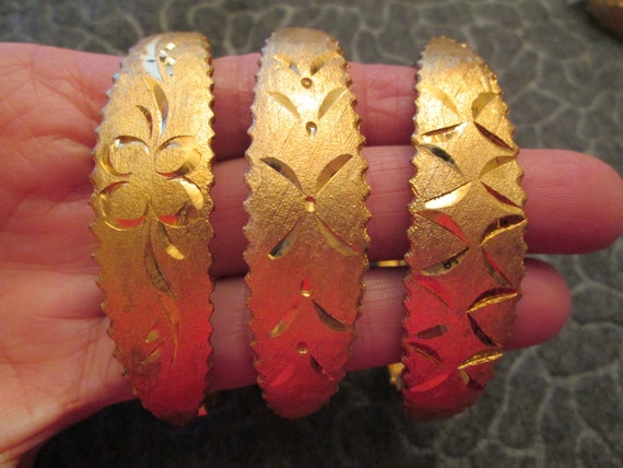 Vintage Gold Bangle Bracelet>Signed LJM hinged Go… - image 1