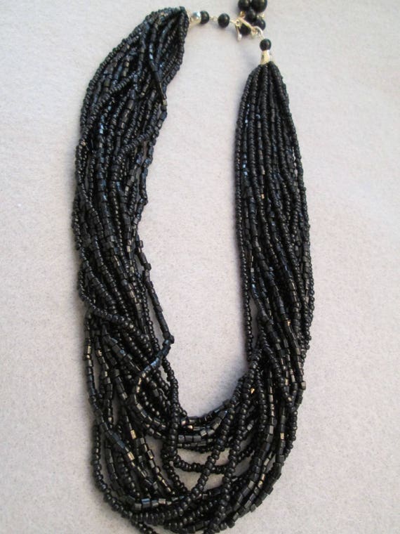 Vintage 1950's Black Beaded 16 Strand Necklace> 1… - image 5