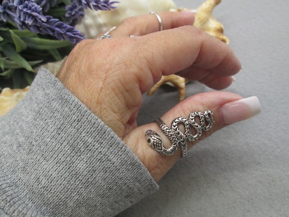Sterling Silver Slithering SNAKE Ring>Black Onyx … - image 1