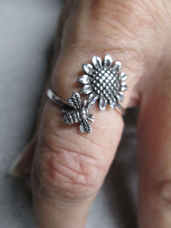 Sterling Silver With Gold Plated Small Bee Ring – Symbolic, Nature...