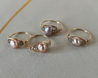 Pink Pearl and Labradorite Wire Wrapped Ring in Gold