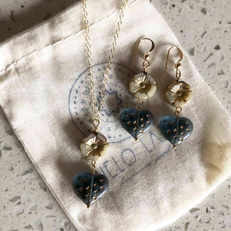 Celestial Garden Necklace /& Earrings Gift Set