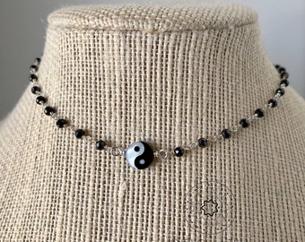 Yin & Yang und schwarzer Spinell Choker