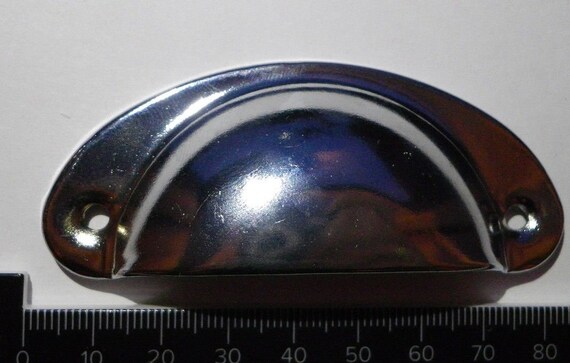 Pack of 4 Small Metal shell drawer pull handles antique silver finish C058