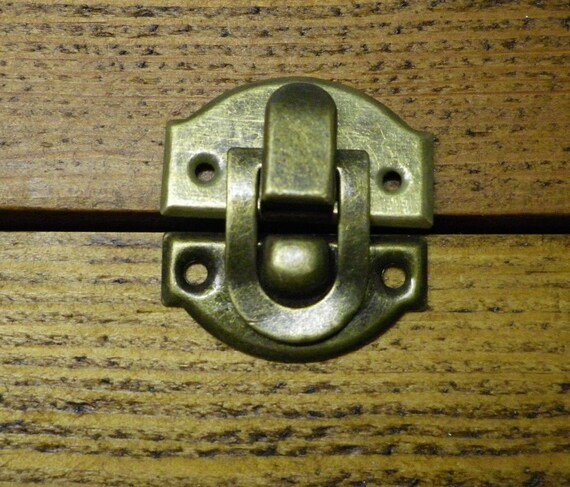Pair of buckle clasps box closer latch decoration ornate bronze finish C024 Pair of buckle clasps box closer latch decoration ornate bronze finish C024