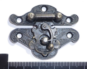 NEW Metal buckle catch latch hasp for small box antique bronze finish C019