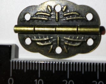 Pack of 4 Antiqued Hinges 30x21mm Dollhouse Jewellery Wooden Box Patterned C002