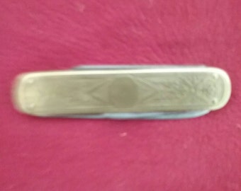 Ornate gentleman's  pocket knife