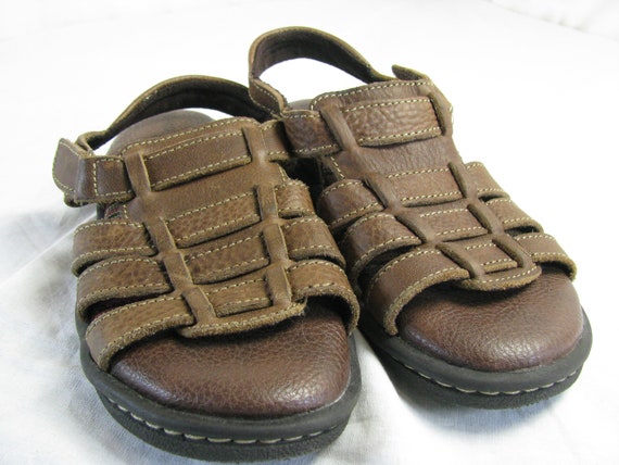 minnetonka leather sandals