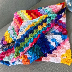 Rainbow baby blanket, pram blanket, handmade crochet, ready to ship image 4