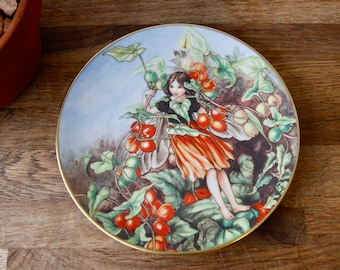 GRESHAM FLOWER FAIRY DECORATIVE COLLECTORS WALL PLATE CICELY BARKER YEW FAIRIES