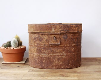 old hat boxes