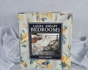 Libro de dormitorios vintage de Laura Ashley de Susan Irvine