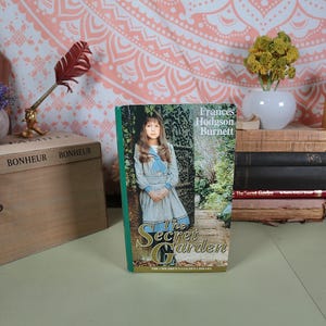 Vintage Book The Secret Garden By Frances Hodgson Burnett The Children's Golden Library