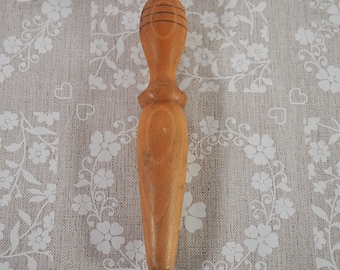 Vintage Garden Dibbler Wooden Garden Dibber