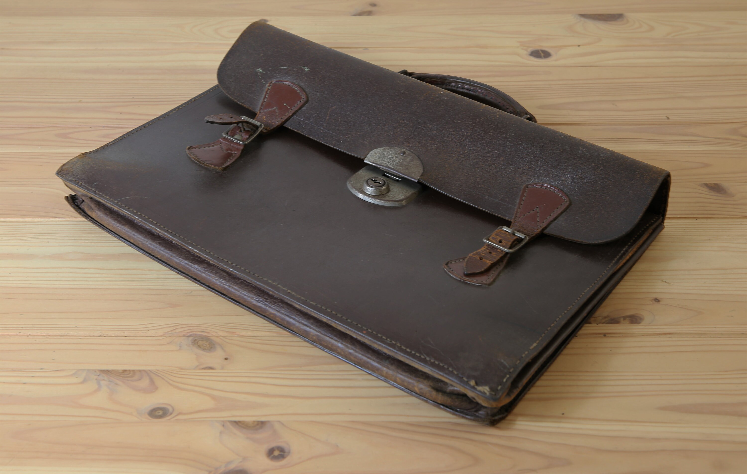 Vintage Brown Leather Briefcase Attache Case Old Leather Etsy