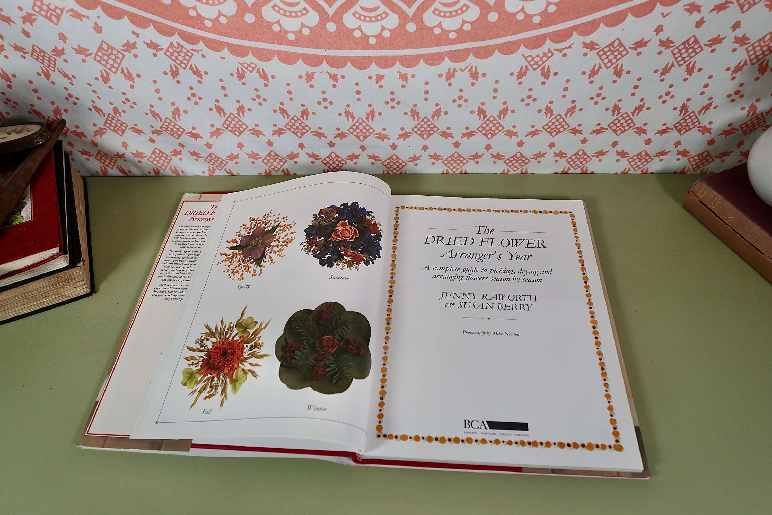 Vintage Book the Dried Flower Arrangers Year Book Jenny Raworth 