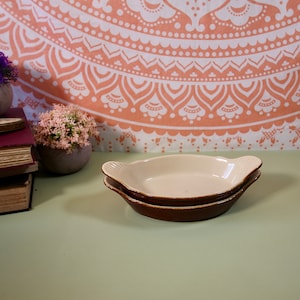 Vintage Cooking Dishes Pair Of Brown Glazed Shallow Cooking Dishes
