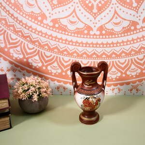 Vintagevas Liten vas i egyptisk stil