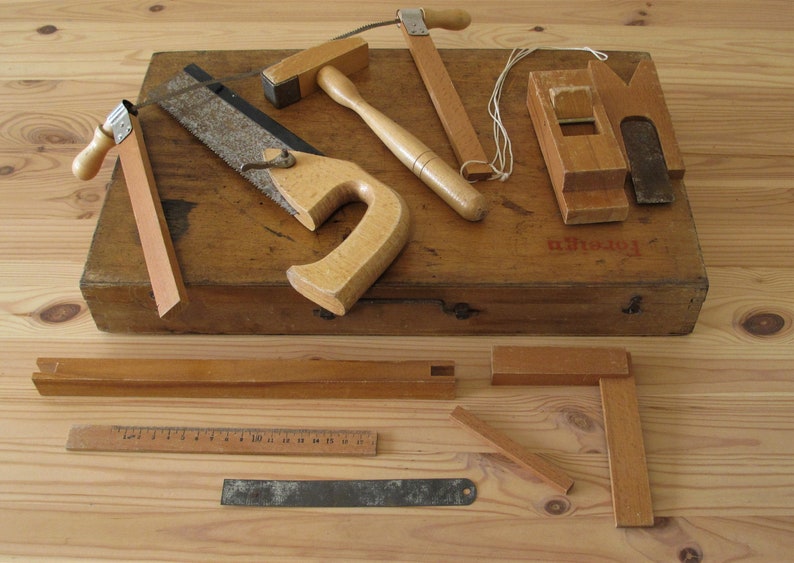 Vintage rustikale Holz Werkzeug Set alte Holz Kinder Werkzeug | Etsy