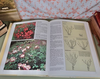 Vintage Book The Encyclpedia Of Gardening Book Stanley Russell