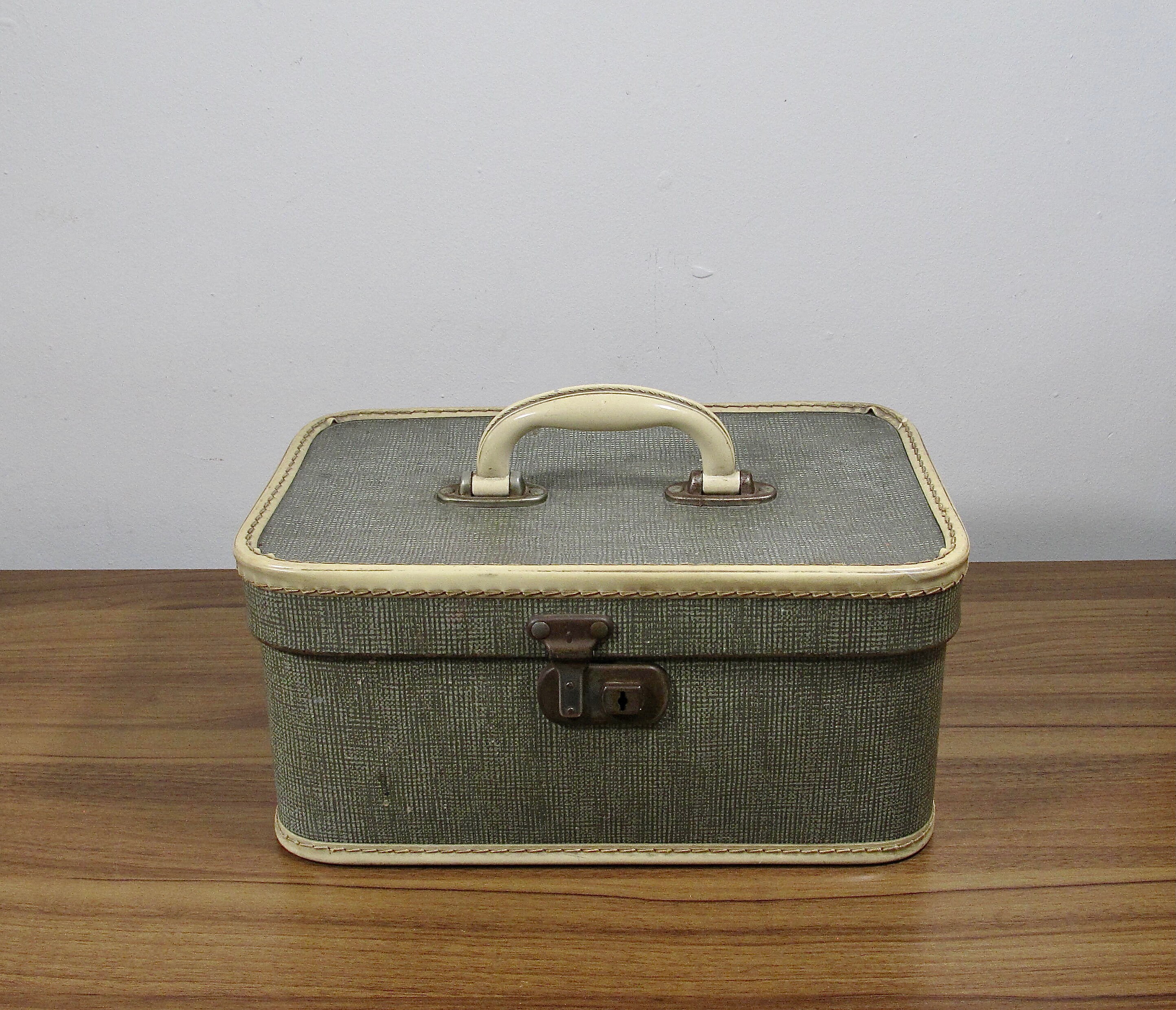 Vintage Vanity Case Weekend Case Storage Retro Boho Vintage Etsy