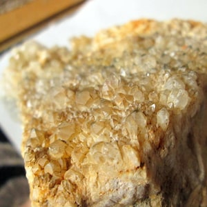 Quartz Minerel Speicmen of Druzy yellowish Quartz Clusters Crystals