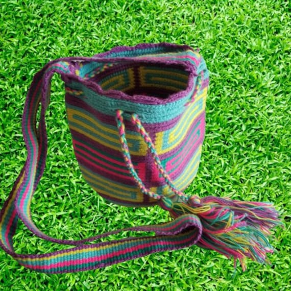 Accidental error rueda Mochila Wayuu Pequeña multicolor Bolso wayuu playero Mochila - Etsy México