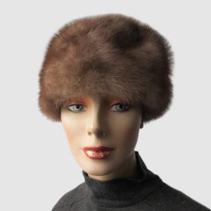 Women&#39;s Sz 22&quot; Dark Pastel Mink Fur Hat MINT