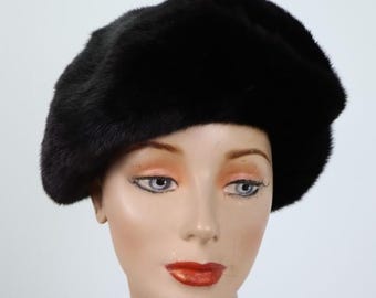 Women's Sz M Natural Black Mink Fur Hat Beret with Gray Mink Fur Details MINT+