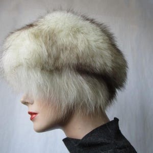 Women&#39;s Sz 22&quot; SUPERB Norwegian Fox Fur Hat