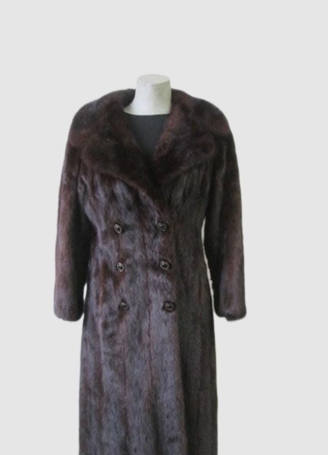 女性用サイズ 6 ダークランチミンクファーコート 新品一掃セール