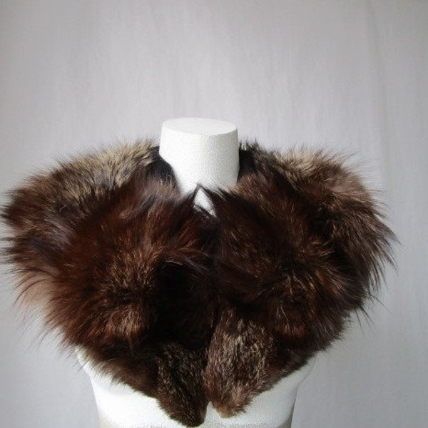 Women's Silver Fox Fur Collar in MINT Condition