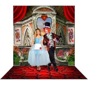 Wonderland Backdrop, Alice&#39;s Gazebo Heart&#39;s Folly Decor, King of Spades and Queen of Hearts