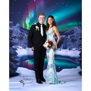Northern Lights, Aurora Borealis Holiday Decorations, Photo Backdrop, North Pole Winter Snow for Santa Claus on Christmas & New Year&#39;s Eve