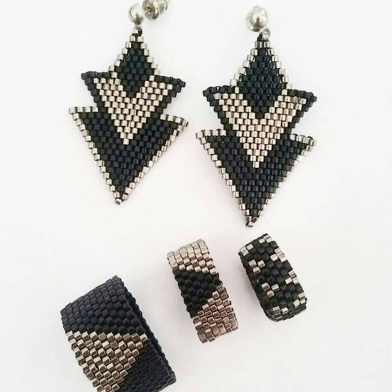 Silver black miyuki delica beaded earrings /& rings set Insprinational beadwork