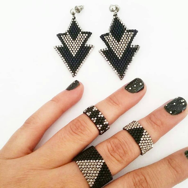 Silver black miyuki delica beaded earrings /& rings set Insprinational beadwork