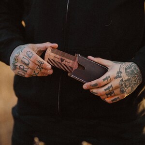 Double Sided Beard Comb w/ Sheath image 4