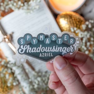 Pegatina impermeable para Kindle de Azriel Shadowsinger de ACOTAR para fans de Sarah J Maas y amantes de los libros de fantasía y romance.