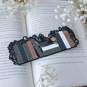 Feyre's Bookshelf Bookmark  | Bookish Aesthetic | A Court of Thorns and Roses | 2.5"x6.25" Die Cut | SJM