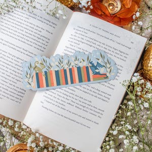 Dragon Bookshelf Bookmark: Die-Cut Bookmark for Fantasy Readers