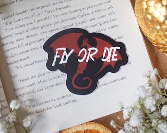 Cuarta ala volar o morir dragón pegatina / con licencia oficial / pegatina de vinilo impermeable bookish / lector de fantasía / regalo amante del libro / 3x2.3