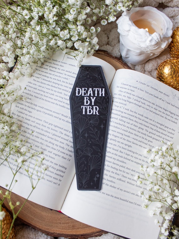 Bookmark - Cute Skull and Crossbones Bookmark - Cute Skull and Crossbones