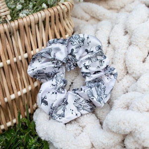 Designer Scrunchie - Etsy display picture 1