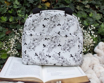 Ivory Swords Bookish Lunch Tote Bag For Fantasy and Romantasy Readers / Book Lovers