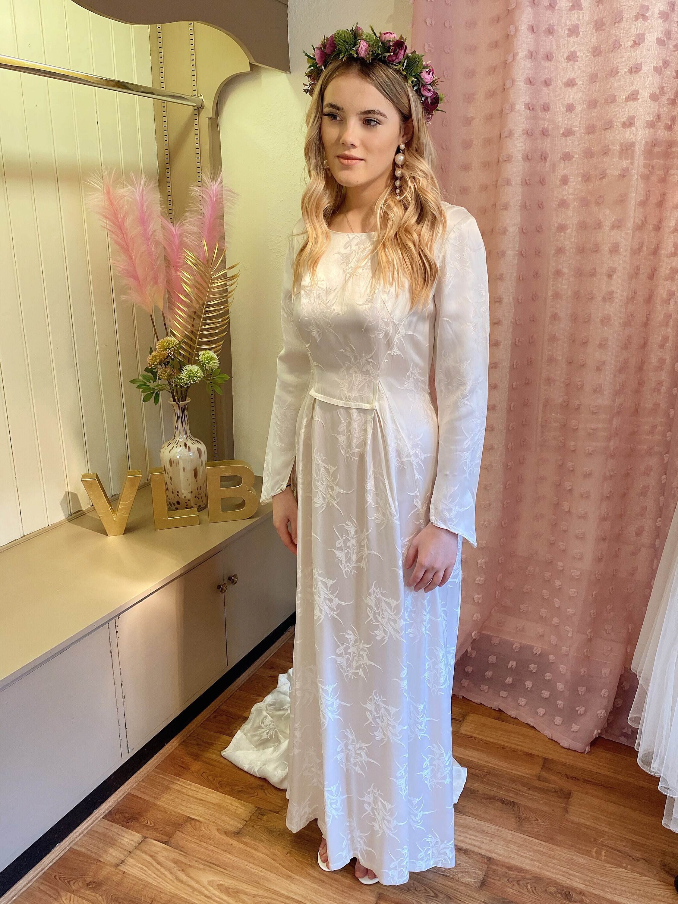 1960s wedding dresses
