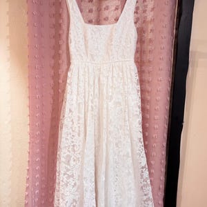 Modern Style Square Neck Volle Spitze Boho Wedding Dress, weiches weißes Spitzenhochzeitskleid, Hübsches Brautkleid, Boho Wedding Dress UK 12/14