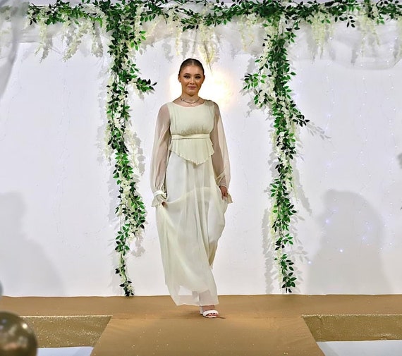 women runway dress vintage 1970s Original Vintage Boho Wedding Dress, Ivory Chiffon With Long Ballon  Sleeves and Cuffs, Vintage, Bohemian Floaty Sustainable UK 8,