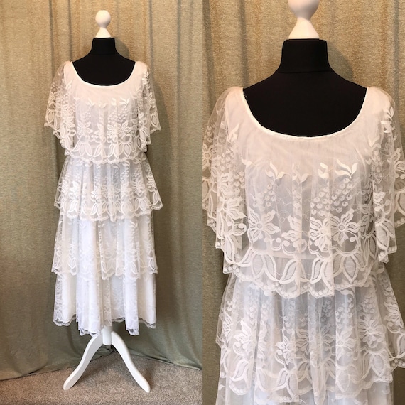 Vintage Boho  Short  Lace Wedding  Dress  Gypsy Style Layered 